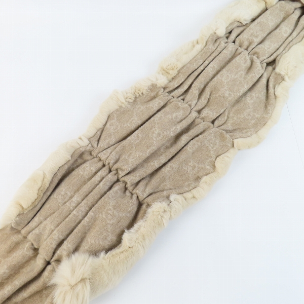 実際に弊社で買取させて頂いたGUCCI/グッチ ラビットファー/カシミヤ マフラーの画像 5枚目