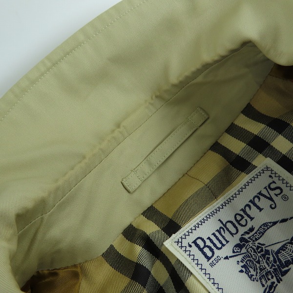 実際に弊社で買取させて頂いたBURBERRYS/バーバリーズ ステンカラーコート FD080-039-80/9AB2の画像 7枚目