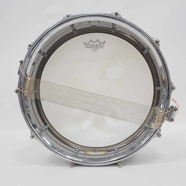 実際に弊社で買取させて頂いた【難有り】Pearl/パール SensiTone Custom Alloy Steel Shell/スチールシェル スネアドラム 14x5.5インチの画像 5枚目