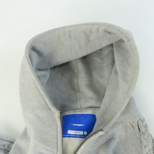 実際に弊社で買取させて頂いたSWAGGER/スワッガー 袖ケーブル編みライン入り ジップアップパーカー/XLの画像 4枚目