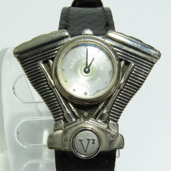 実際に弊社で買取させて頂いたHARLEY DAVIDSON/ハーレーダビッドソン V2エンジン型腕時計 【動作未確認】