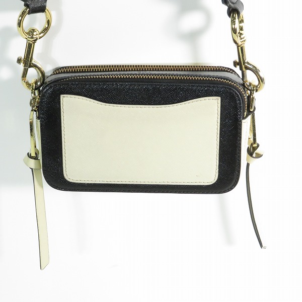 実際に弊社で買取させて頂いたMARC JACOBS/マークジェイコブス THE SNAPSHOT ショルダーバッグの画像 1枚目