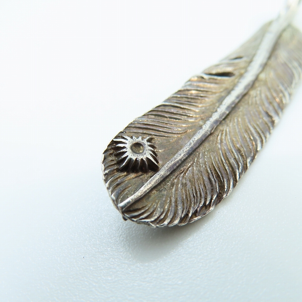 実際に弊社で買取させて頂いたARIZONA FREEDOM/アリゾナフリーダム 右向き フェザー ペンダント/トップの画像 4枚目