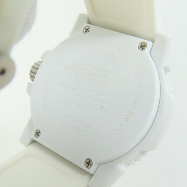 実際に弊社で買取させて頂いたLUMINOX/ルミノックス NAVY SEALS/ネイビーシールズ 腕時計/ウォッチ ホワイト 3050/3950の画像 3枚目