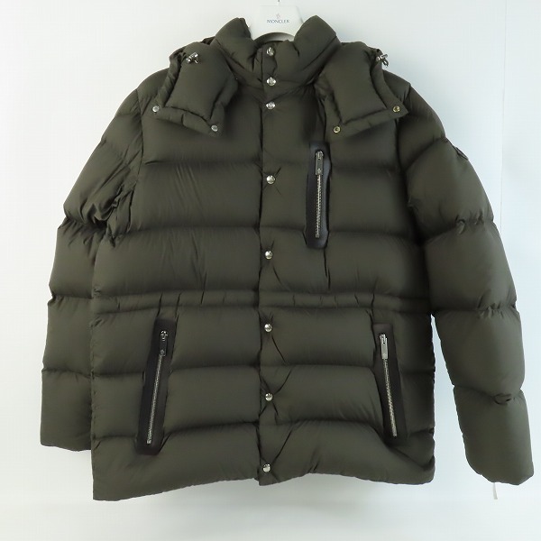 実際に弊社で買取させて頂いた【JPタグ】MONCLER/モンクレール BAUGES GIUBBOTTO ダウンジャケット H20911A00164 549SK/4