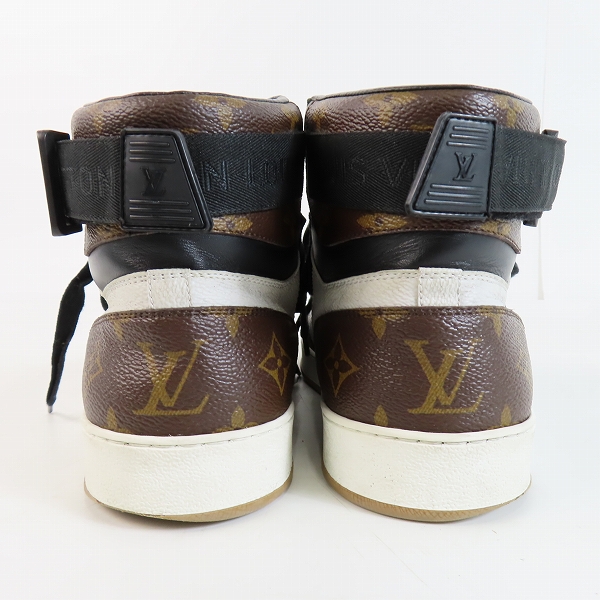 実際に弊社で買取させて頂いたLOUIS VUITTON/ルイヴィトン モノグラム 切替 リヴォリ・ライン ハイカット スニーカー 1A44VS/8の画像 1枚目
