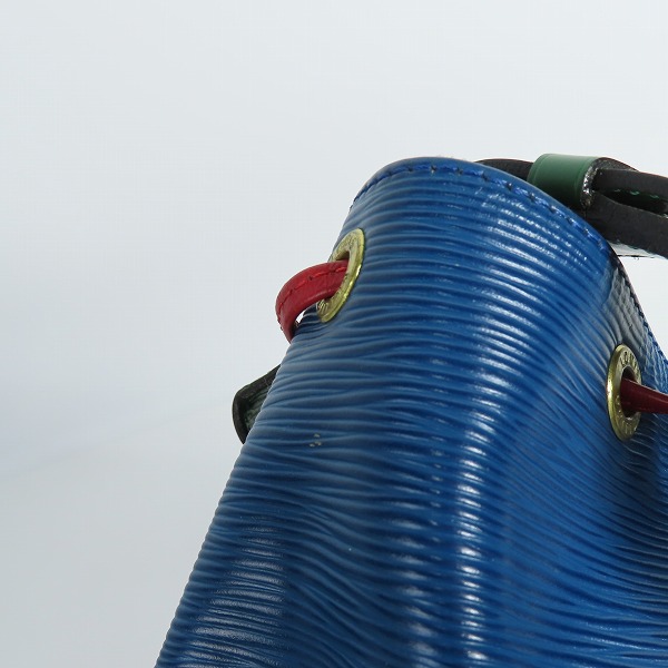 実際に弊社で買取させて頂いたLOUIS VUITTON/ルイ ヴィトン エピ ノエ マルチカラー 巾着 ショルダー バッグ M44084の画像 9枚目