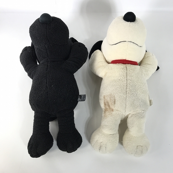 実際に弊社で買取させて頂いたUNIQLO×KAWS×PEANUTS/ユニクロ×カウズ×ピーナッツ スヌーピー ぬいぐるみ 2点セットの画像 2枚目