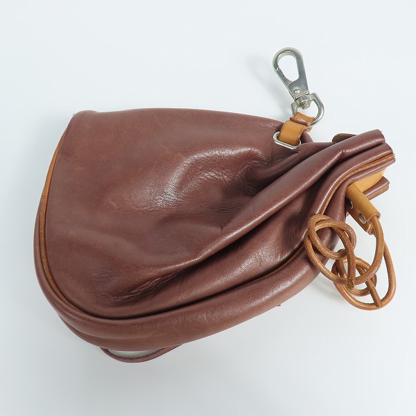 実際に弊社で買取させて頂いたRED MOON/レッドムーン バイカーズ/レザーメディスンバッグ フリンジ/コンチョ付の画像 1枚目