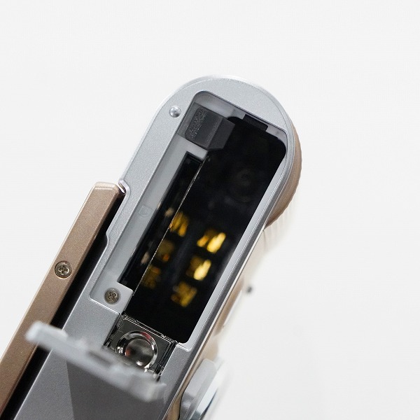 実際に弊社で買取させて頂いたCASIO/カシオ EXILIM EX-ZR1800 コンパクトデジタルカメラ 簡易動作確認済みの画像 8枚目