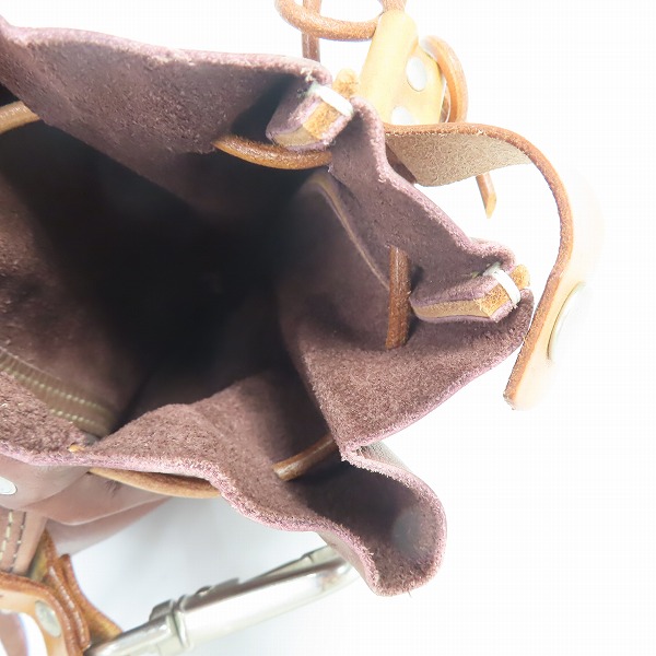 実際に弊社で買取させて頂いたRED MOON/レッドムーン バイカーズ/レザーメディスンバッグ フリンジ/コンチョ付の画像 7枚目