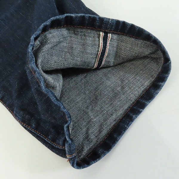 実際に弊社で買取させて頂いたEVISU/エヴィス エビス 戎 魂 刺繍 ボタンフライ デニムパンツ Lot.2001/32×36の画像 5枚目