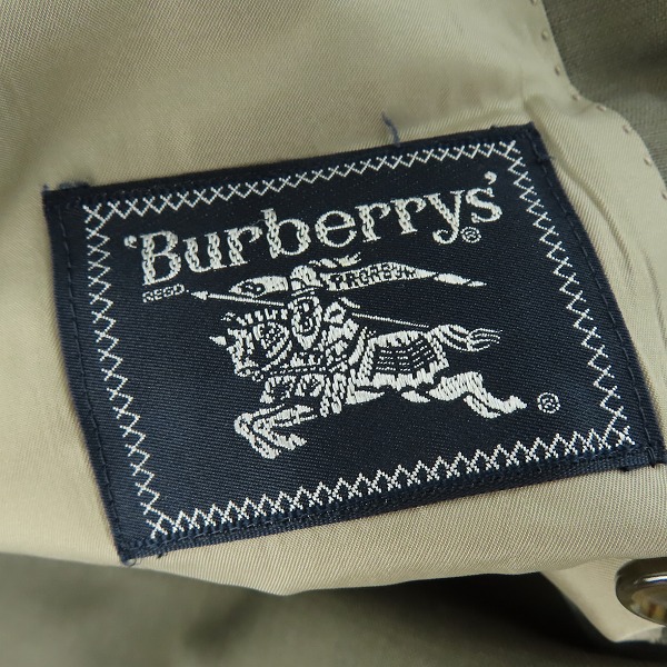 実際に弊社で買取させて頂いたBurberry's/バーバリーズ 裏地総柄/ホースロゴボタン ダブルジャケット/ブレザー グレー系の画像 2枚目
