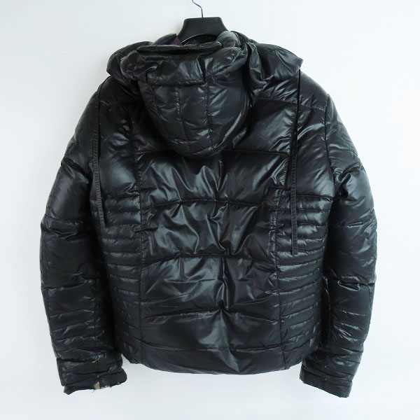 実際に弊社で買取させて頂いたHUGO BOSS/ヒューゴボス ダウン ジャケット UK50の画像 1枚目