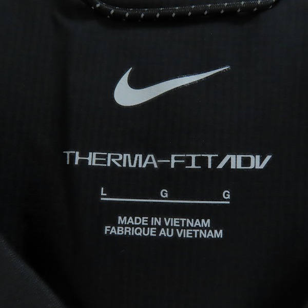 実際に弊社で買取させて頂いたNIKE GOLF/ナイキ ゴルフ サーマフィット レペル フルジップ ゴルフジャケット ブラック DN1954-010 Lの画像 2枚目