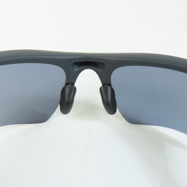 実際に弊社で買取させて頂いたOAKLEY/オークリー サングラス IH Half Jacket 2.0 XL Carbon Grey ハーフジャケット カーボングレー OO9154-20の画像 4枚目