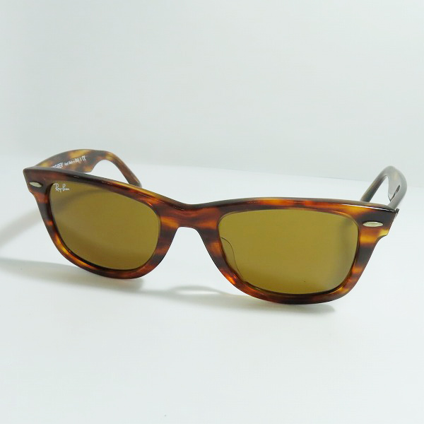 実際に弊社で買取させて頂いたRay-Ban/レイバン WAYFARER ウェイファーラー サングラス RB2140-F 954