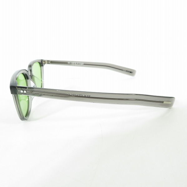 実際に弊社で買取させて頂いたBLACKFLYS/ブラックフライ Fly Stacy サングラス/アイウェア BF-14506-04の画像 2枚目