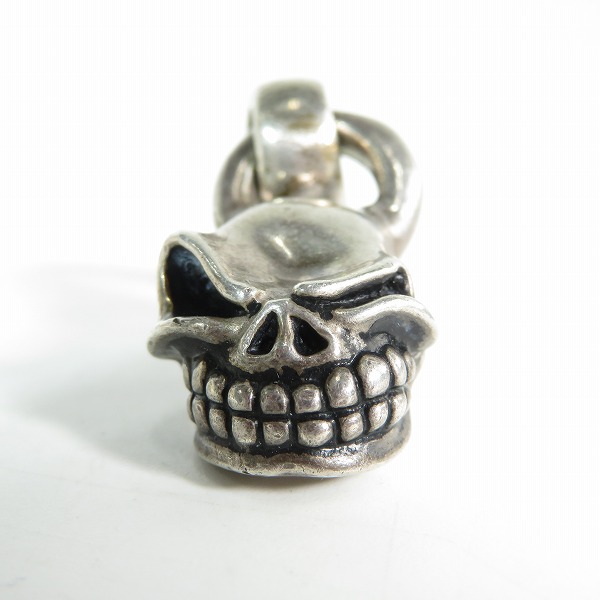 実際に弊社で買取させて頂いたSTARLINGEAR/スターリンギア マイクロスカルペンダントの画像 1枚目