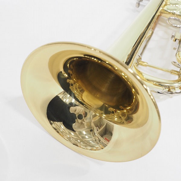実際に弊社で買取させて頂いたメーカー不明 トランペット ゴールド ハードケース付の画像 2枚目