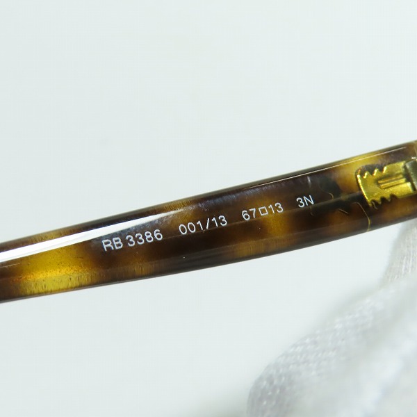 実際に弊社で買取させて頂いたRay-Ban/レイバン ティアドロップ サングラス RB3386 001/13の画像 7枚目