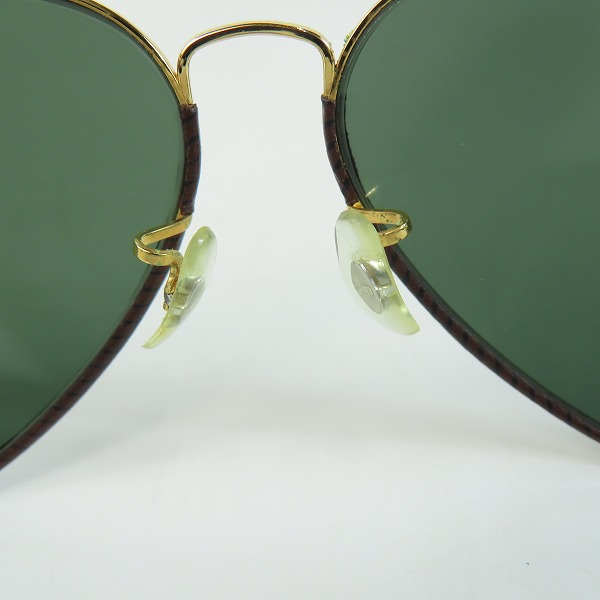 実際に弊社で買取させて頂いたRay-Ban/レイバン B&L/ボシュロム製 レザー巻き サングラス アイウェアの画像 4枚目
