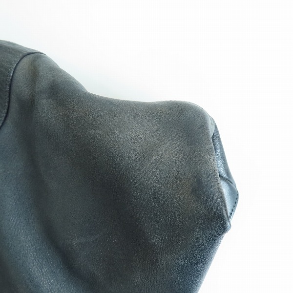 実際に弊社で買取させて頂いたaniary/アニアリ 裏地カモフラ/迷彩 レザー トートバッグ/ショルダーバッグの画像 8枚目