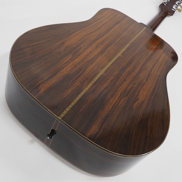 実際に弊社で買取させて頂いた★Pearl/パール 詳細不明 アコースティックギター/アコギの画像 8枚目