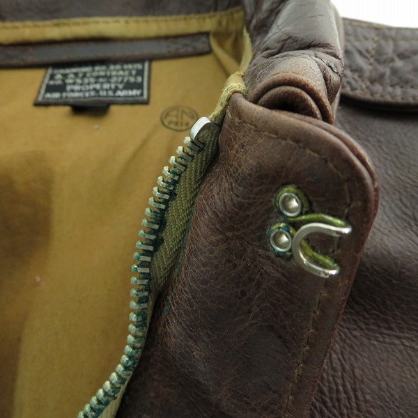 実際に弊社で買取させて頂いたThe REAL McCOYS/リアルマッコイズ US.ARMY アメリカ軍 A-2 フライトジャケット/ミリタリージャケット W535-AC-27753/40の画像 7枚目