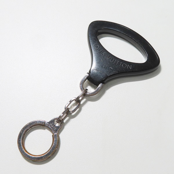 実際に弊社で買取させて頂いたLOUIS VUITTON/ルイヴィトン ポルトクレ エピＺ キーリング/キーホルダー  M63832