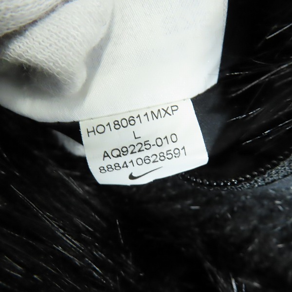 実際に弊社で買取させて頂いたNIKE×AMBUSH/ナイキ×アンブッシュ 18AW リバーシブルフェイクファーコートジャケット AQ9225-010/Lの画像 8枚目