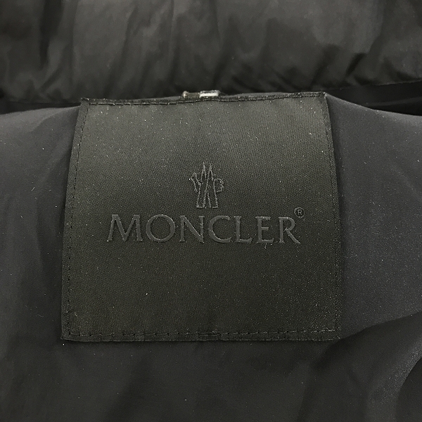 実際に弊社で買取させて頂いた【JPタグ】MONCLER/モンクレール QUIBERVILLE GIUBBOTTO/ダウンジャケット F20911B58800/1の画像 2枚目