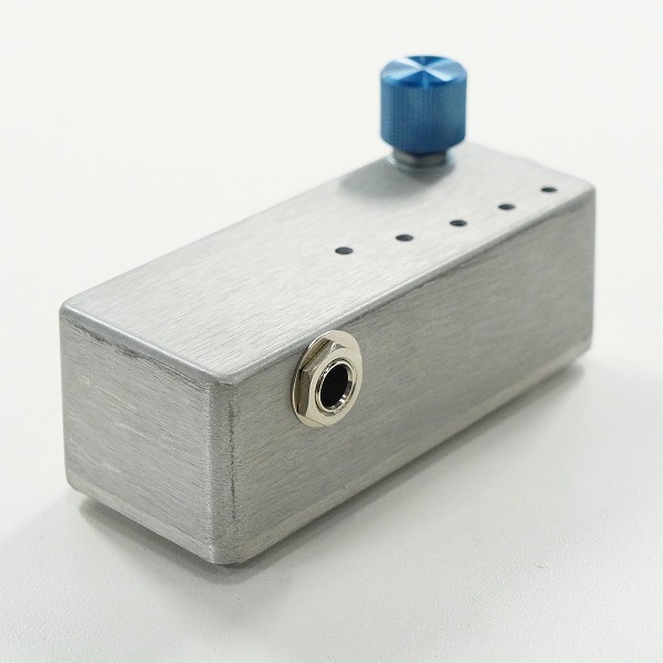 実際に弊社で買取させて頂いたLee Custom Amplifier 12AU7 Buffer/Booster バッファ ブースター エフェクター 動作確認済みの画像 3枚目