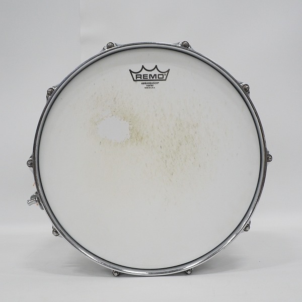 実際に弊社で買取させて頂いた【難有り】Pearl/パール SensiTone Custom Alloy Steel Shell/スチールシェル スネアドラム 14x5.5インチの画像 4枚目