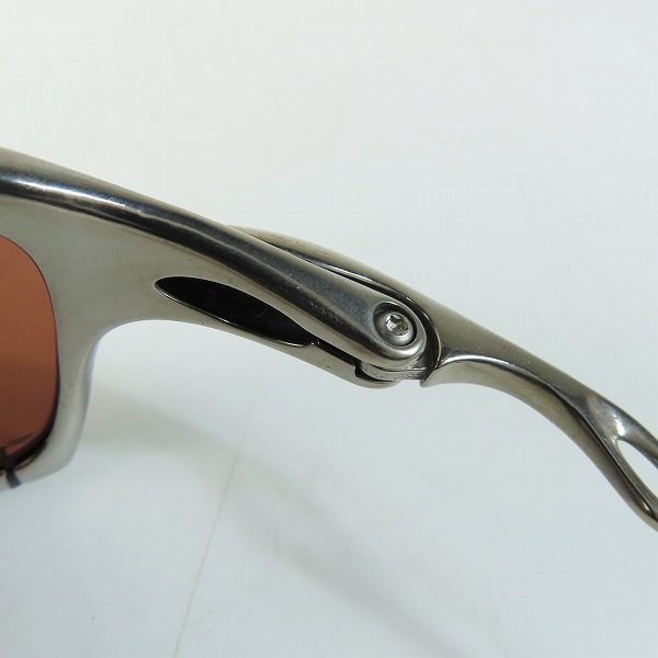 実際に弊社で買取させて頂いたOAKLEY/オークリー X-METAL X-SQUARED 偏光レンズ サングラス/アイウェア OO6011-05の画像 5枚目