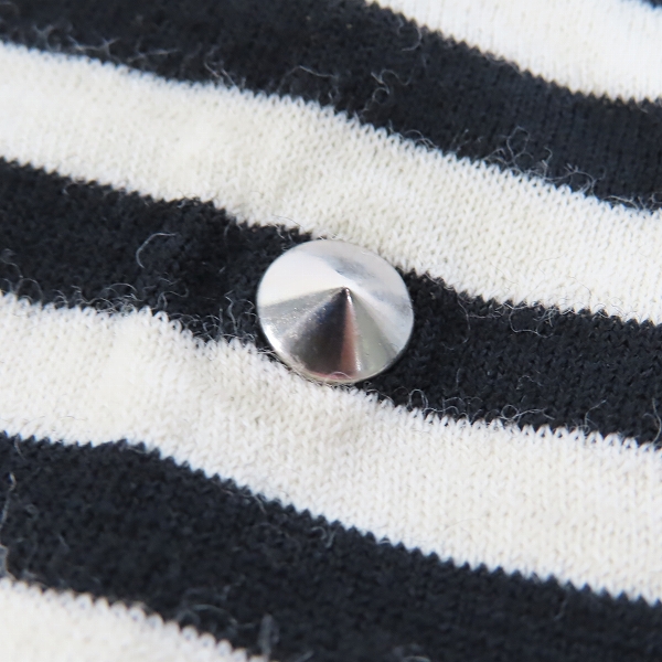 実際に弊社で買取させて頂いたJUNYA WATANABE COMME des GARCONS/ジュンヤワタナベ スタッズ装飾 ボーダー カットソー JP-T014 AD2015 Mの画像 4枚目