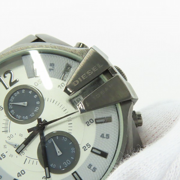 実際に弊社で買取させて頂いたDIESEL/ディーゼル クロノグラフ 腕時計 DZ-4225【動作未確認】の画像 5枚目