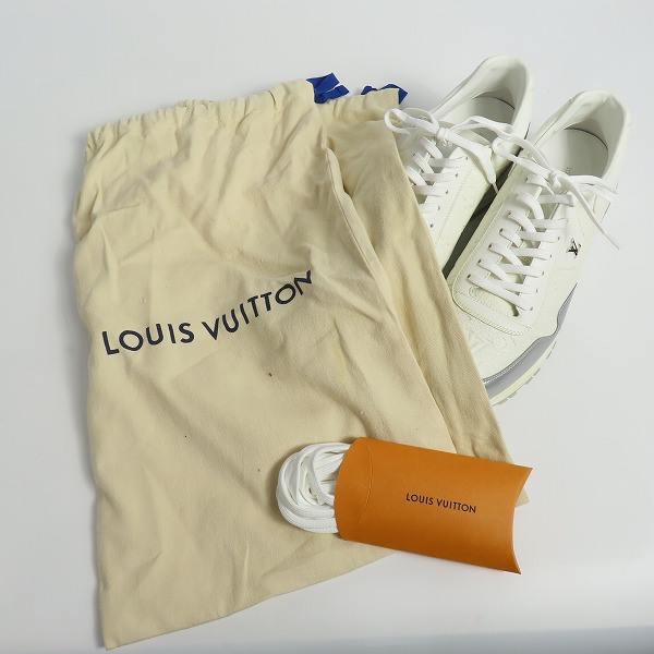 実際に弊社で買取させて頂いたLOUIS VUITTON/ルイヴィトン ランアウェイライン モノグラム インヒール スニーカー ホワイト/GO0261/9の画像 8枚目