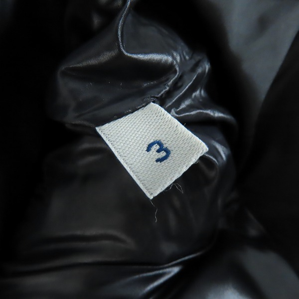 実際に弊社で買取させて頂いた【JPタグ】MONCLER GENIUS×FRAGMENT/モンクレールジーニアス×フラグメント ダウンジャケット I209U1A00001 M3235/3の画像 3枚目