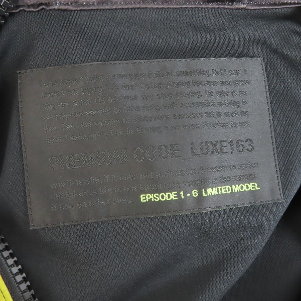 実際に弊社で買取させて頂いたAKM/エーケーエム LUXE163 ジップアップパーカー 総柄 Mの画像 2枚目