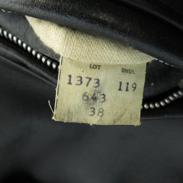 実際に弊社で買取させて頂いたSCHOTT/ショット シングル レザー ライダースジャケット/ライナー付き/38の画像 3枚目