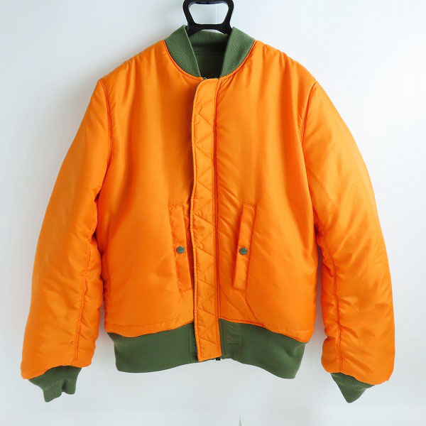 実際に弊社で買取させて頂いたALPHA INDUSTRIES/アルファインダストリーズ リバーシブル TIGHT MA-1/フライトジャケット 20004-403 Lの画像 2枚目