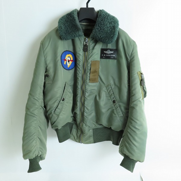 実際に弊社で買取させて頂いたBUZZ RICKSON'S/バズリクソンズ B-15D カスタム フライトジャケット/ミリタリージャケット/ブルゾン M13781 M13782/40