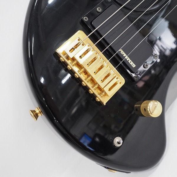 実際に弊社で買取させて頂いた★【難有り】FERNANDES/フェルナンデス ZO-3C ぞうさん ゴールドパーツ アンプ内蔵ギター マッチングヘッド ケース付の画像 5枚目