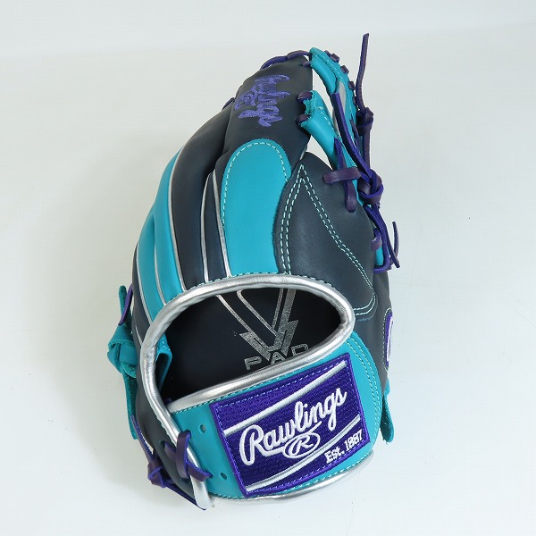 実際に弊社で買取させて頂いたRawlings/ローリングス HYPER TECH/ハイパーテック 軟式 内野手用 グローブ/ミット GR4HTCN62の画像 3枚目