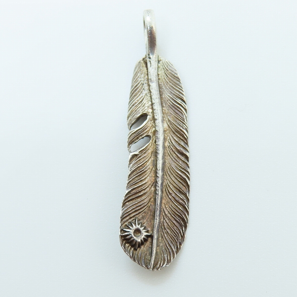 実際に弊社で買取させて頂いたARIZONA FREEDOM/アリゾナフリーダム 右向き フェザー ペンダント/トップの画像 2枚目