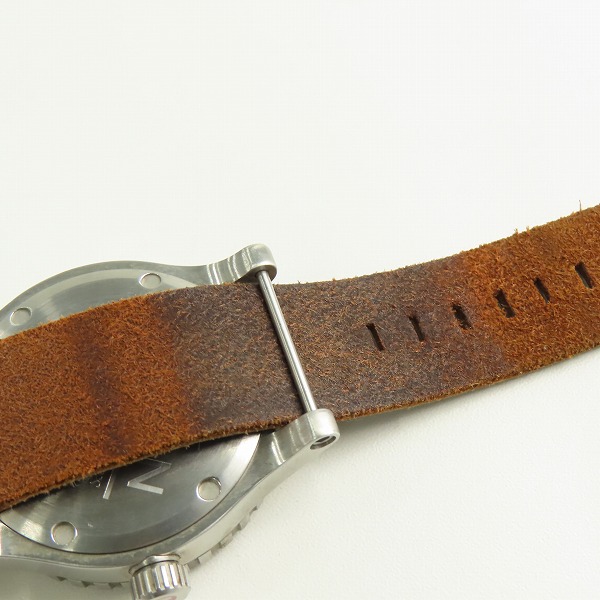 実際に弊社で買取させて頂いたNIXON/ニクソン THE DIPLOMAT アナログ腕時計 【動作未確認】の画像 5枚目