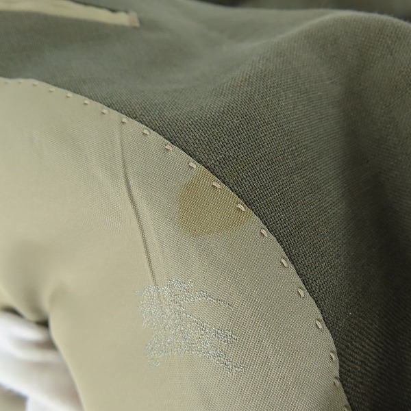 実際に弊社で買取させて頂いたBurberry's/バーバリーズ 裏地総柄/ホースロゴボタン ダブルジャケット/ブレザー グレー系の画像 7枚目