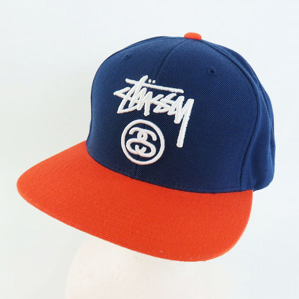 実際に弊社で買取させて頂いたSTUSSY/ステューシー ロゴ刺繍 スナップバック キャップ/帽子 O/Sの画像 0枚目