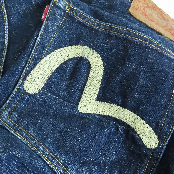 実際に弊社で買取させて頂いたEVISU/エヴィス Lot.2000 No.3 カモメプリント/40×32の画像 5枚目